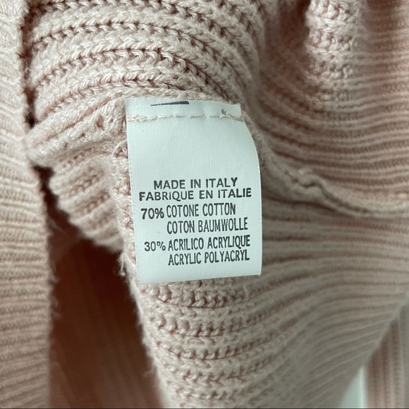 Brandy Melville Sweater - Picture 3 of 4